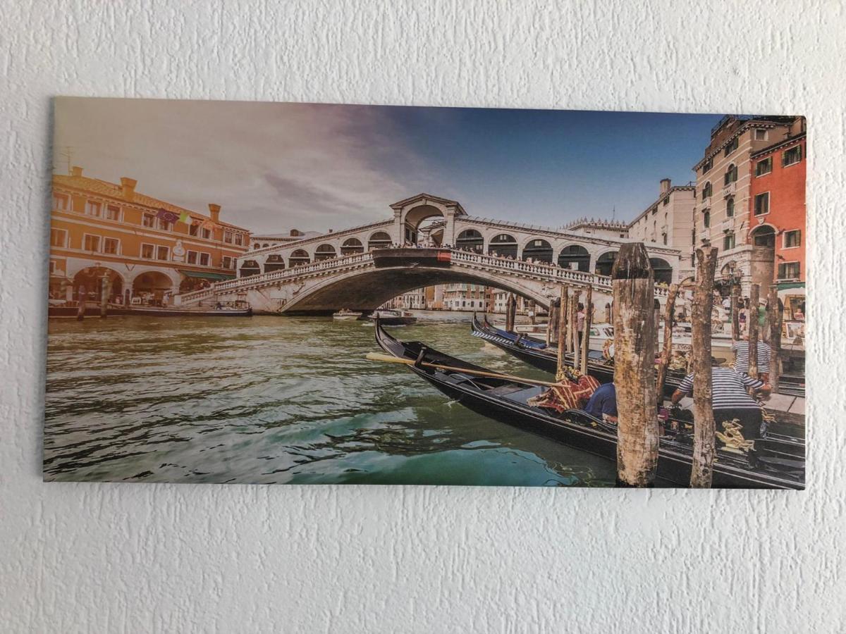Venice Apartment Интерлакен Экстерьер фото