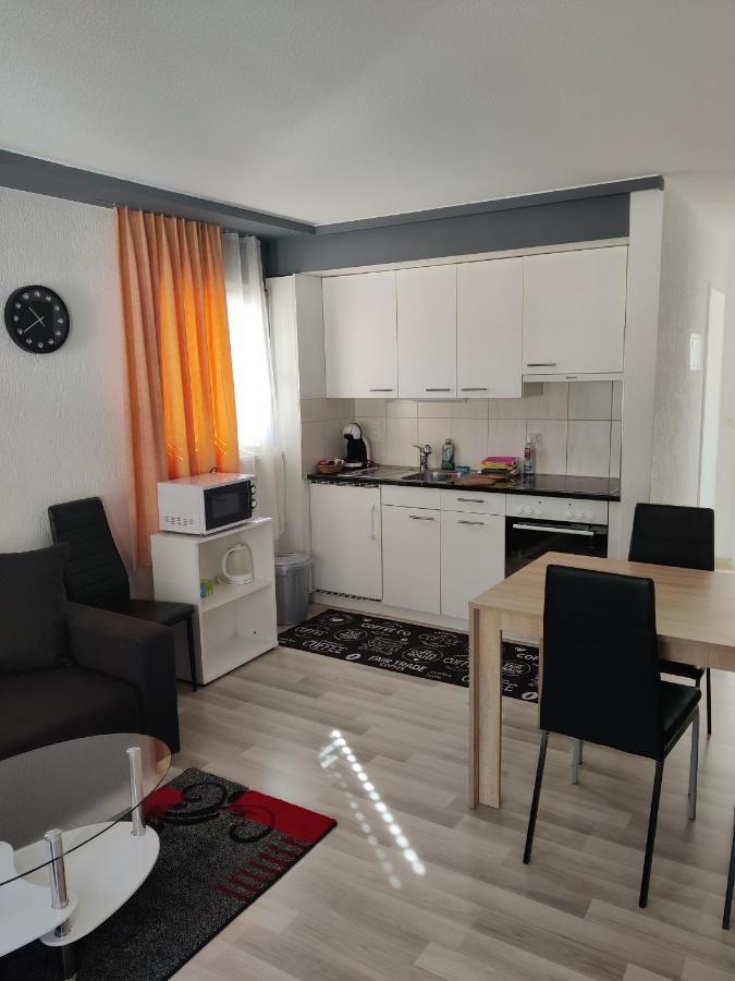 Venice Apartment Интерлакен Экстерьер фото