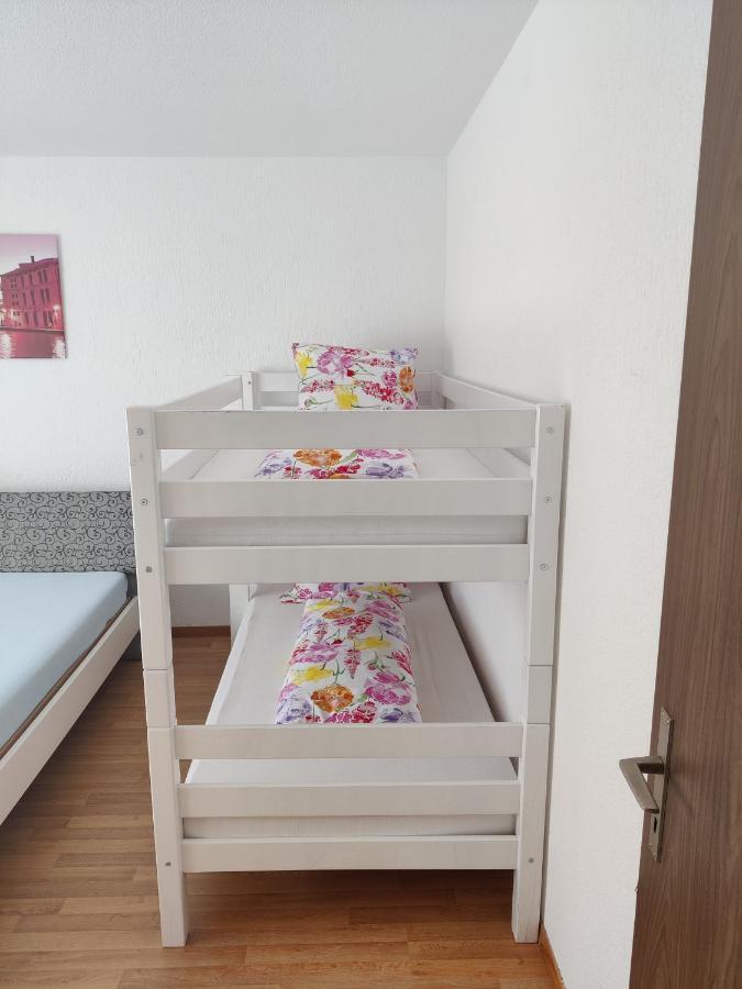 Venice Apartment Интерлакен Экстерьер фото